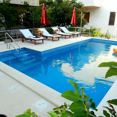 Apartment Cordis *