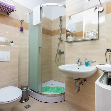 Apartment Cordis *