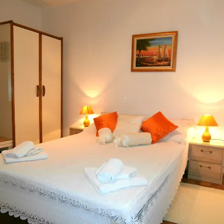 Apartment Cordis *
