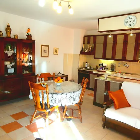 Apartment Cordis *