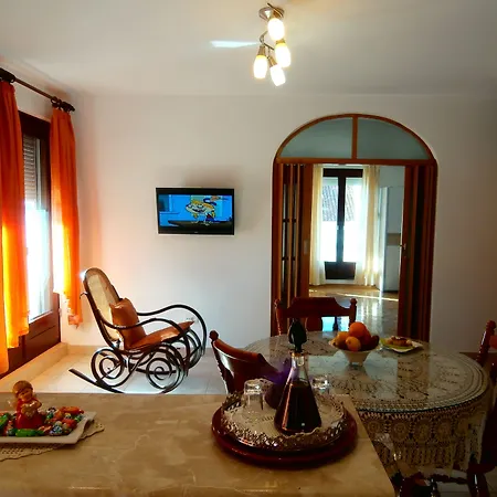 Cordis Apartment