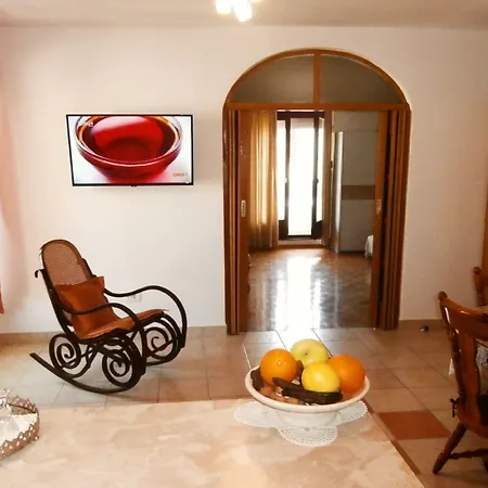 Apartment Cordis *