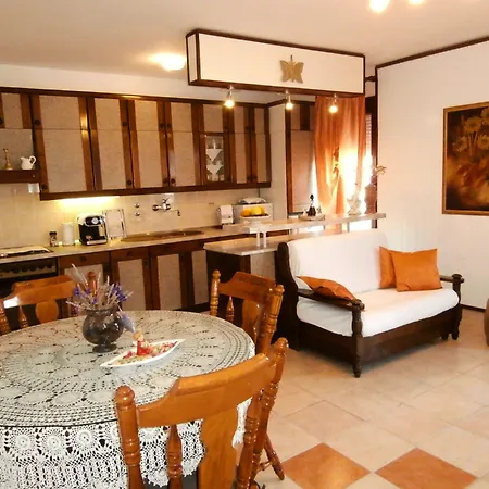 Apartment Cordis *