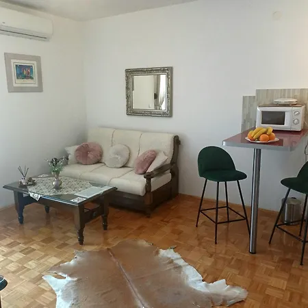 Apartment Cordis
