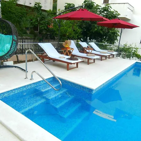 Apartment Cordis *